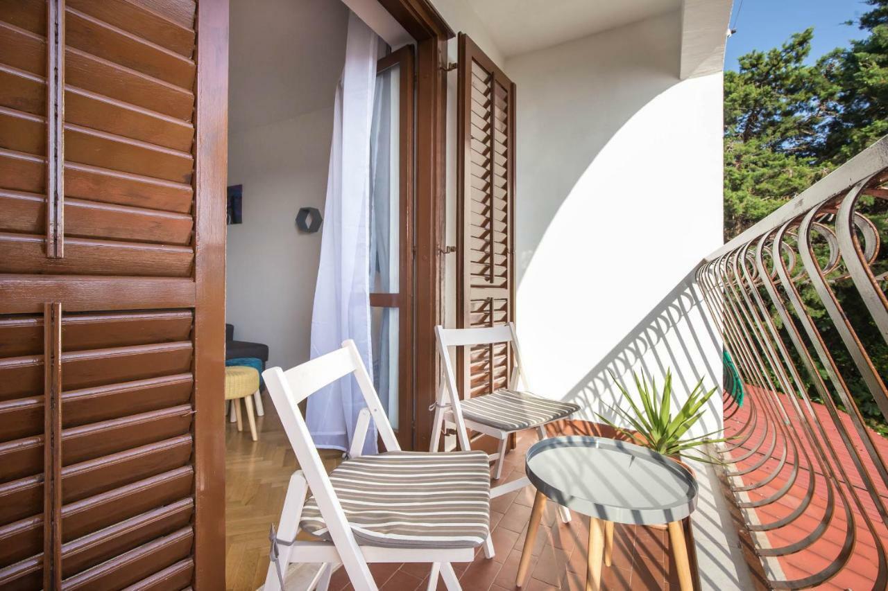 Apartman Sesna Bol Esterno foto