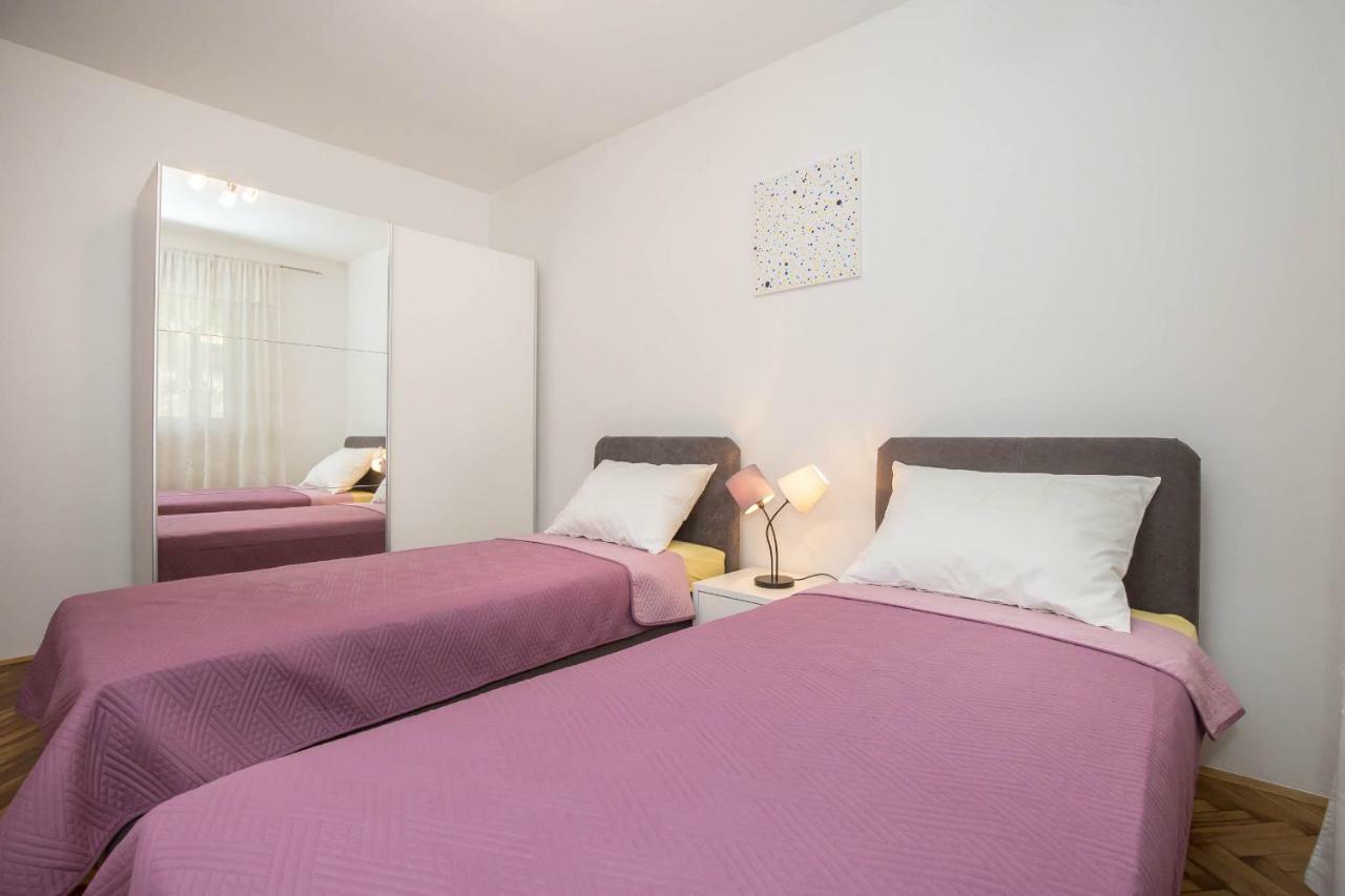 Apartman Sesna Bol Esterno foto