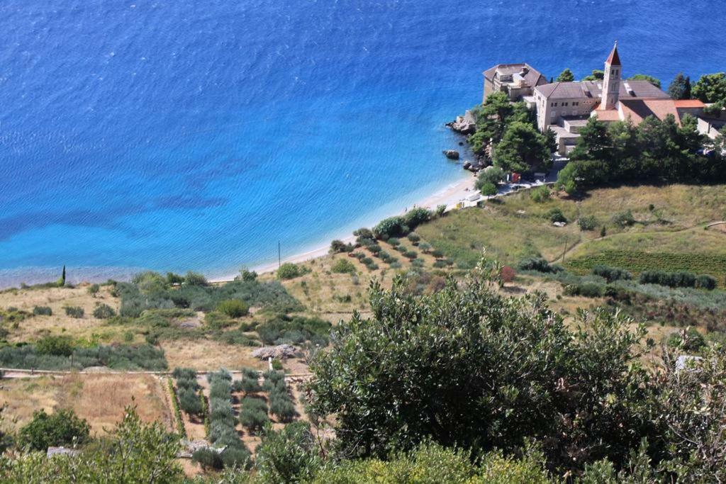 Apartman Sesna Bol Esterno foto